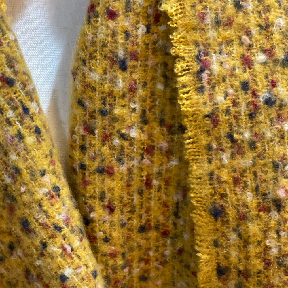 Scarf - Picture 6 of 8